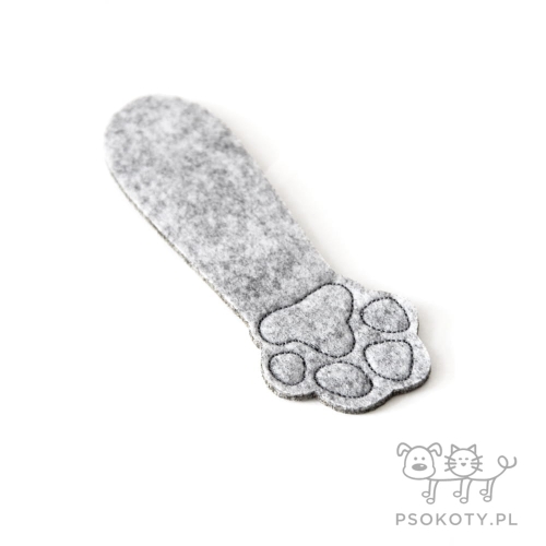 filcowa-zakladka-do-ksiazek-dla-kociarzy-lapa-kota-pomysl-na-prezent-dla-niej-i-dla-niego.JPG